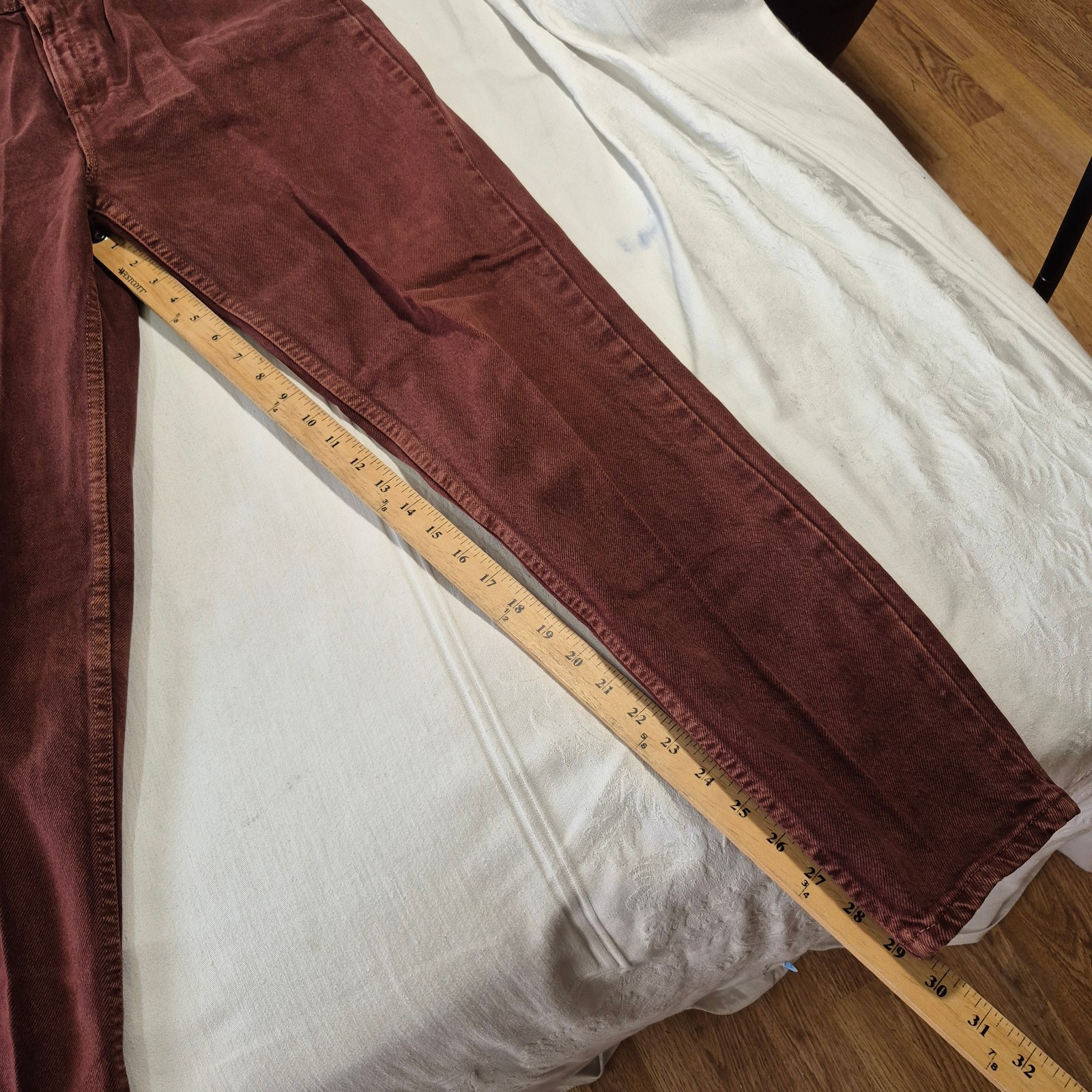 VTG LEVIS 521 JEANS TAPERED FIT LEG RUST RED SIZE 10 MEDIUM 28x30 MADE IN USA thumbnail 2