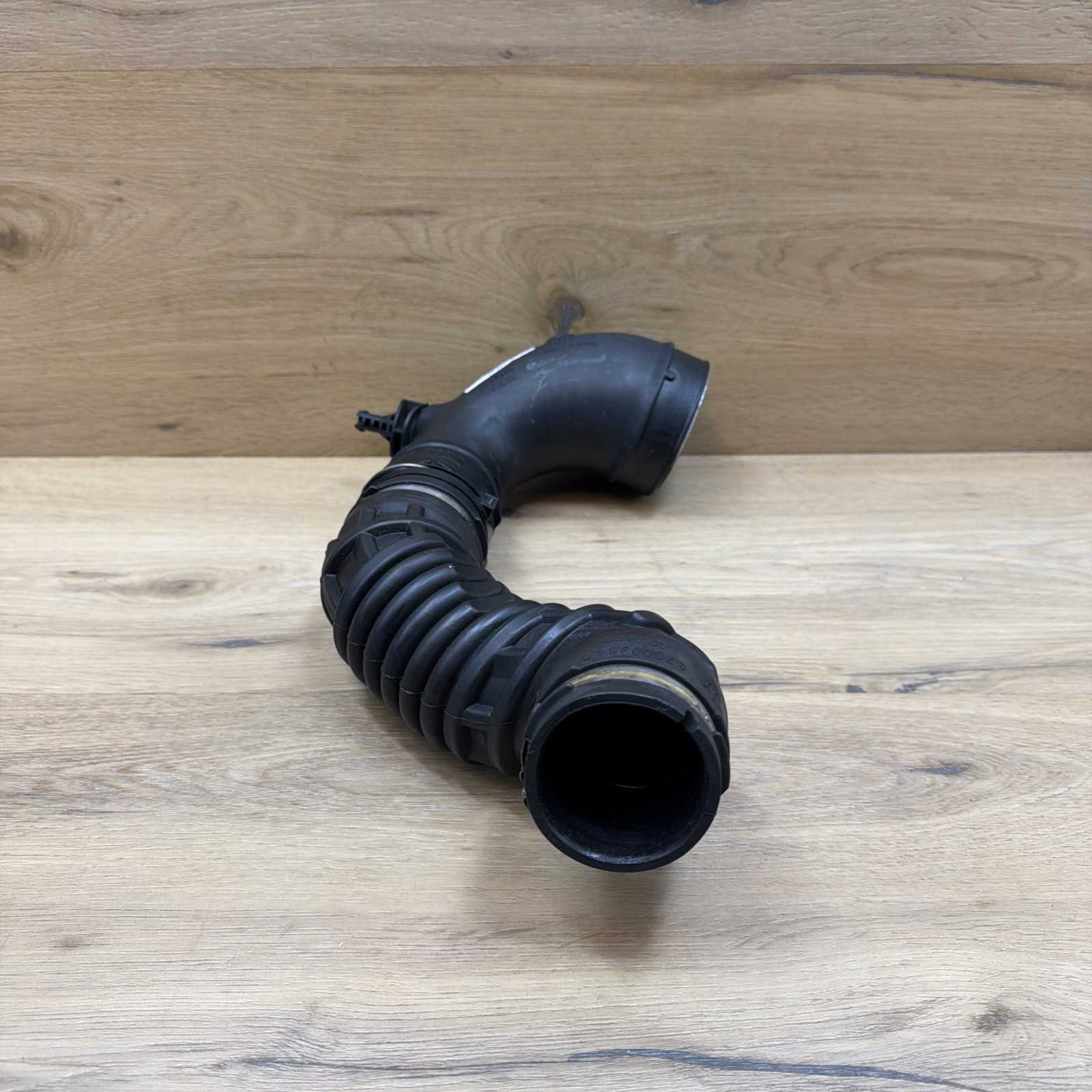 🟢2014-2020 Maserati Quattroporte S Q4 Right Side Air Intake Cleaner Hose Pipe🟢