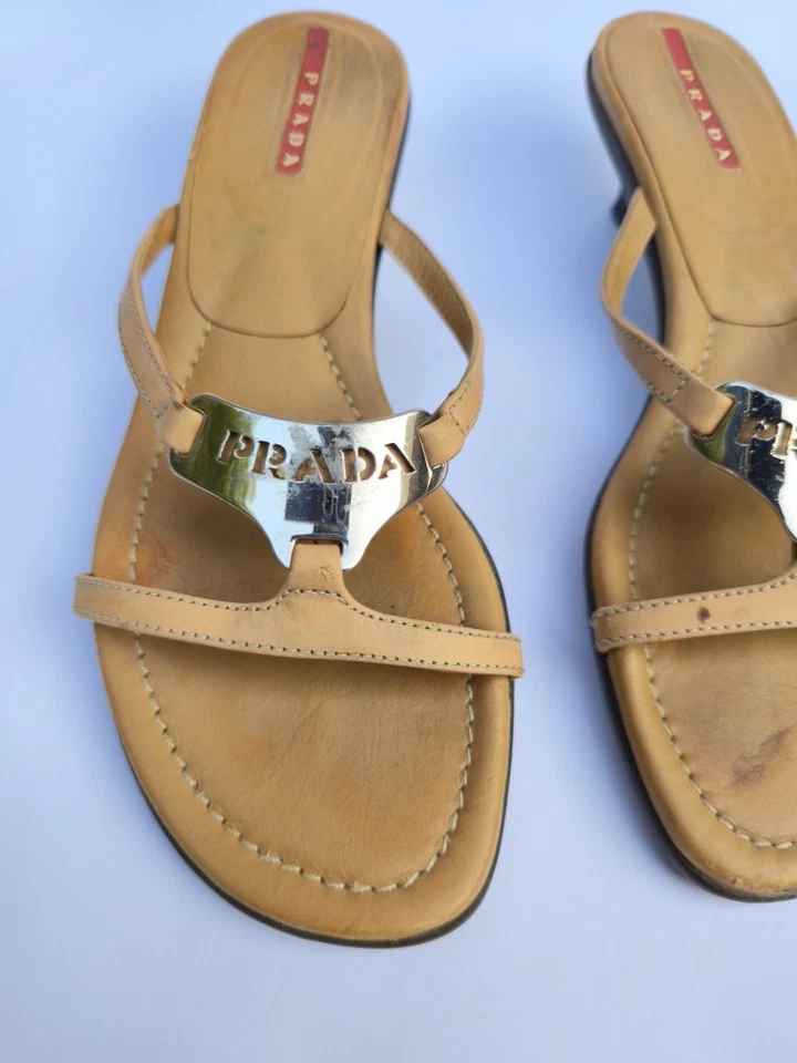 Vintage Prada Logo Buckle Tan Leather Kitten Heel Sandals Size EU 35 / US 5 - Image 2 of 4