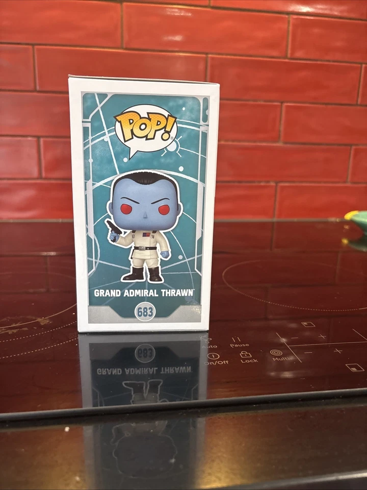 Pop Vinyl Star wars MIB 683 Grand Admiral Thrawn 2023 - image 4 of 4