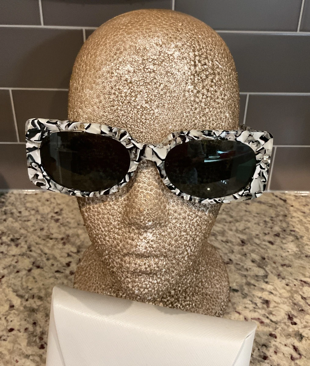 Michael Kors White Plastic Frame Sunglasses for Women for  display picture 1