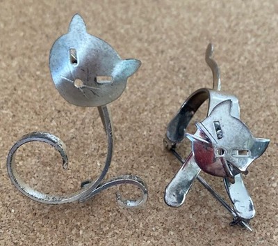 VINTAGE~2~CAT PINS~BROOCHES~925 SILVER & STERLING SILVER...''THE CAT'S MEOW''...!