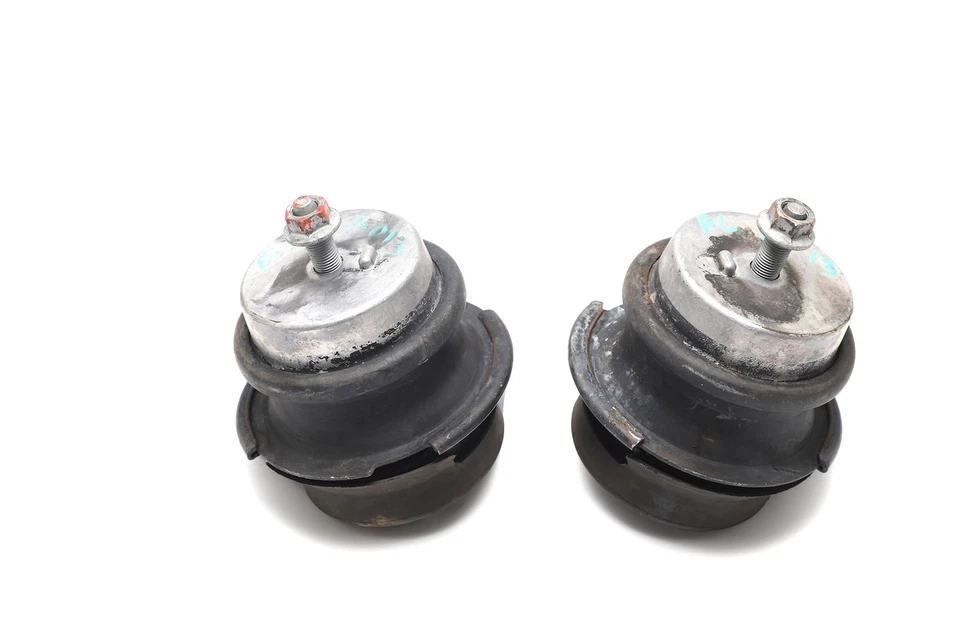 Infiniti FX35 09-12 Front Engine Motor Mount, Right & Left Set 11220-JK00A, B013 - Image 2 of 3