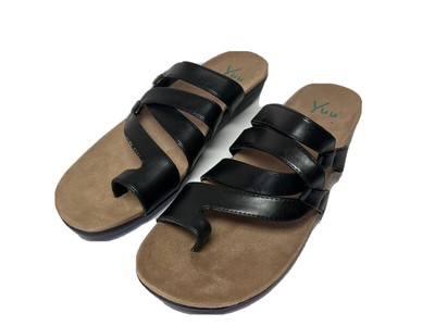 yuu julia sandals