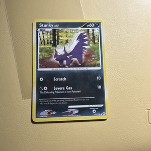 Pokémon TCG Stunky Diamond & Pearl 102/130 Regular Common LP
