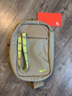 nike travel bag price