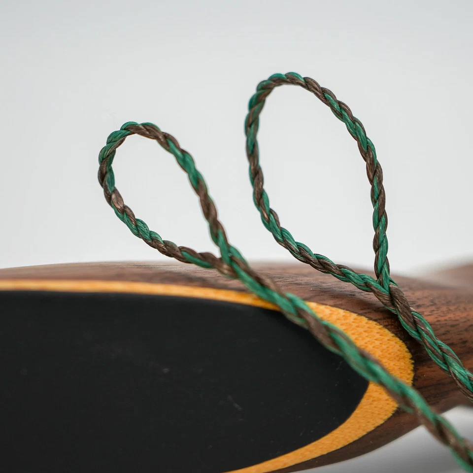 D97 Hunting Bowstring - Camo Flemish Twist with Beaver Silencers - Image 2 of 4