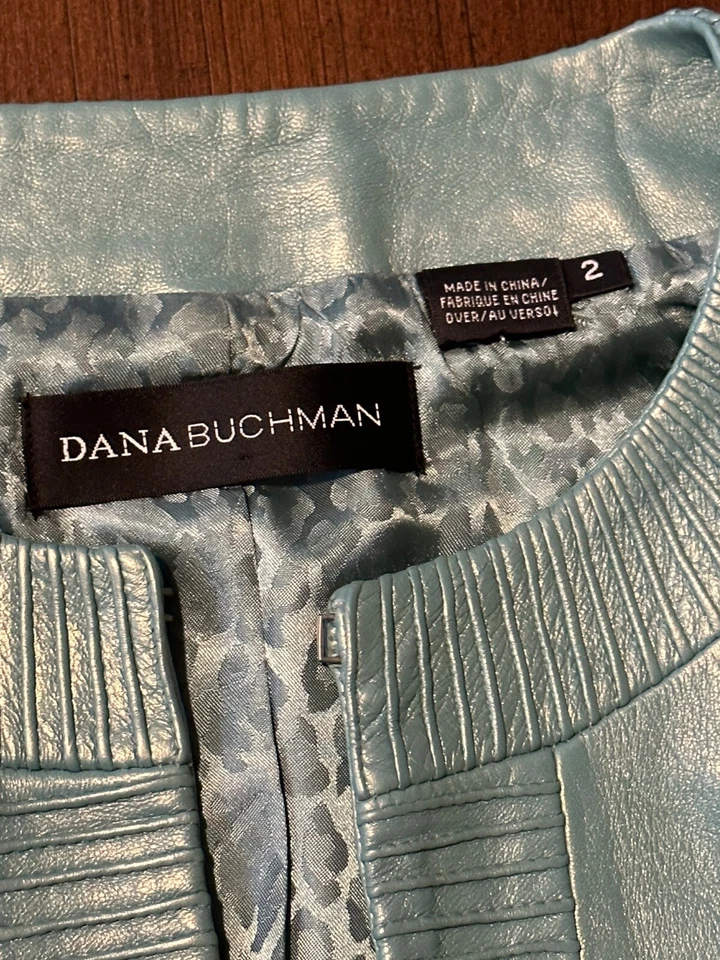 Chaqueta de Cuero Dana Buchman Esmerilada Verde Salvia Única De Colección Años 90 Cierres Talla 2 Foto 2 de 4