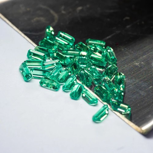 Lab Grown Columbia Emeralds size 13x18mm Hydrothermal Emerald AGL Certificate - Picture 15 of 23