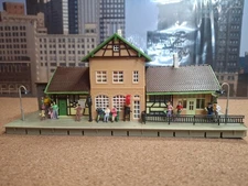 Faller H0 1021149 Talheim train station building with figures Free Shipping 
