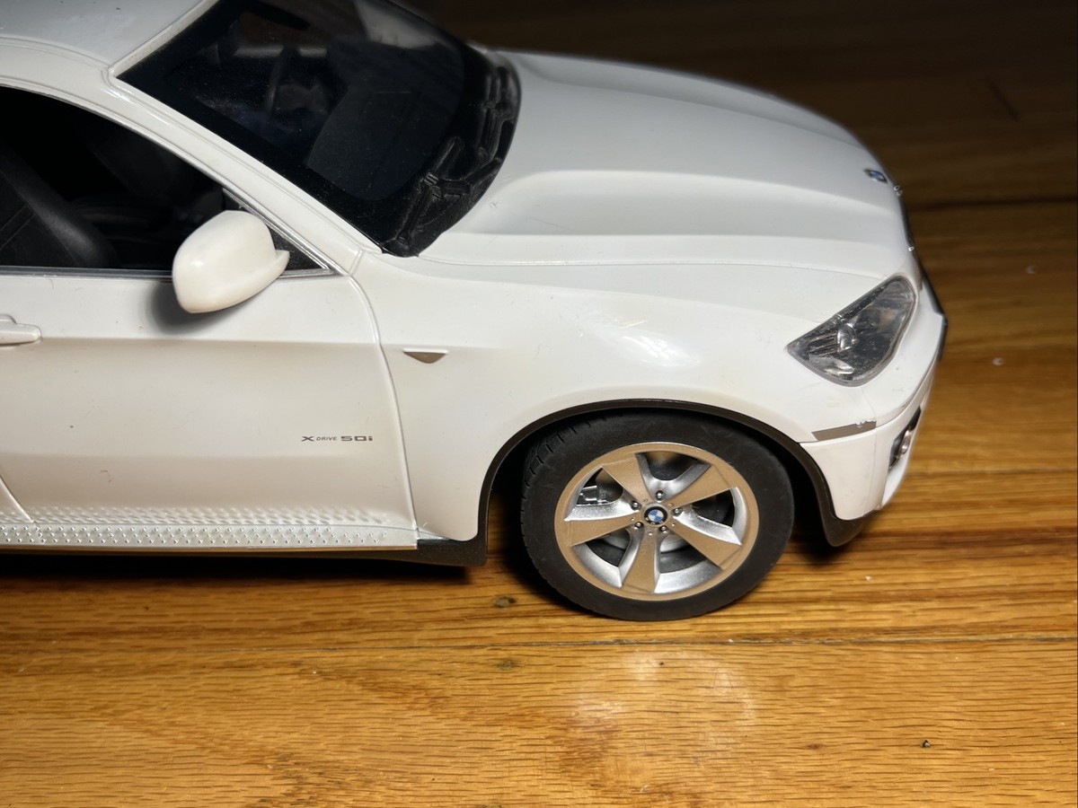 1/14th BMW X6 WHITE X drive 50i R/C no Radio Control unit USED