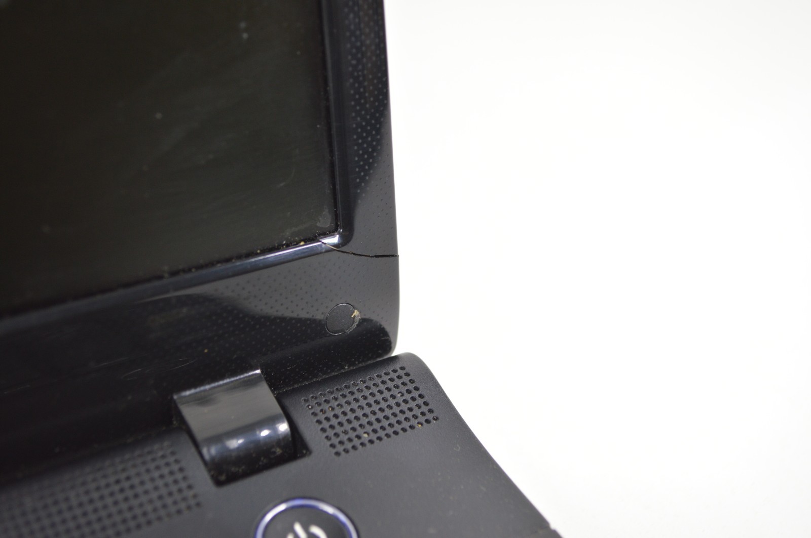 Samsung NP300E5A-A01UB Laptop W/ Windows 10 Home i3-2330M 2.20GHz 4GB Ram DVDOpe