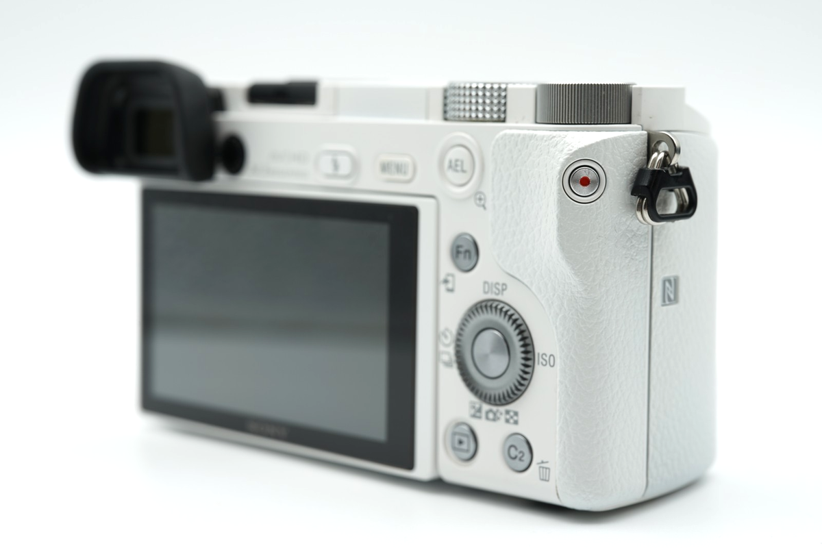 US DUTY PAID] Sony Alpha A6000 Digital Camera [SC 15257] w 18-55