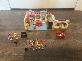 LEGO FRIENDS: Heartlake Cupcake Cafe (41119)