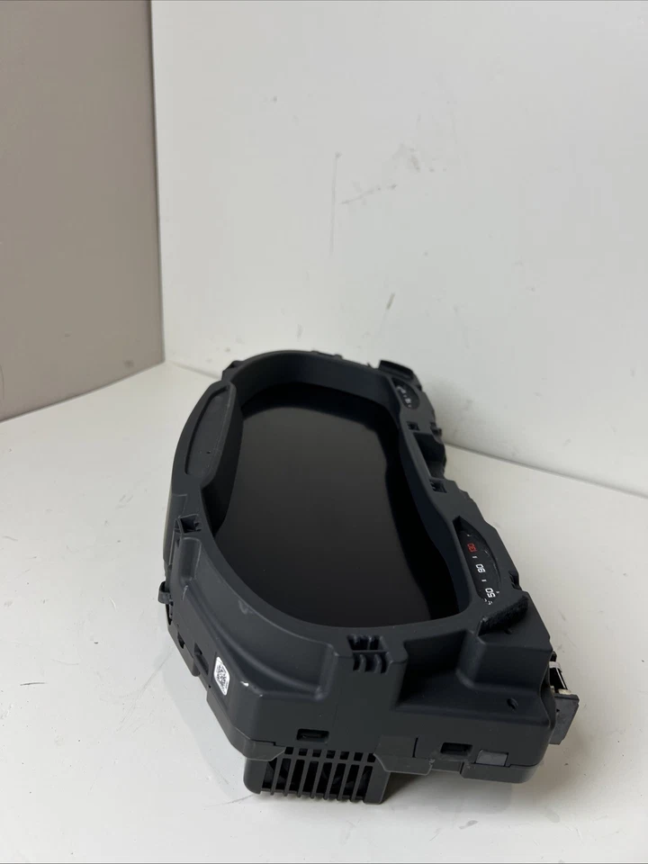 2018 AUDI A3 FULL DIGITAL INSTRUMENT CLUSTER SPEEDOMETER 8V0920790A OEM 70K - Изображение 3 из 4