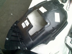 INNENKOTFLÜGEL RECHTS VORNE BMW 3 serie (E90) 2010 7172534