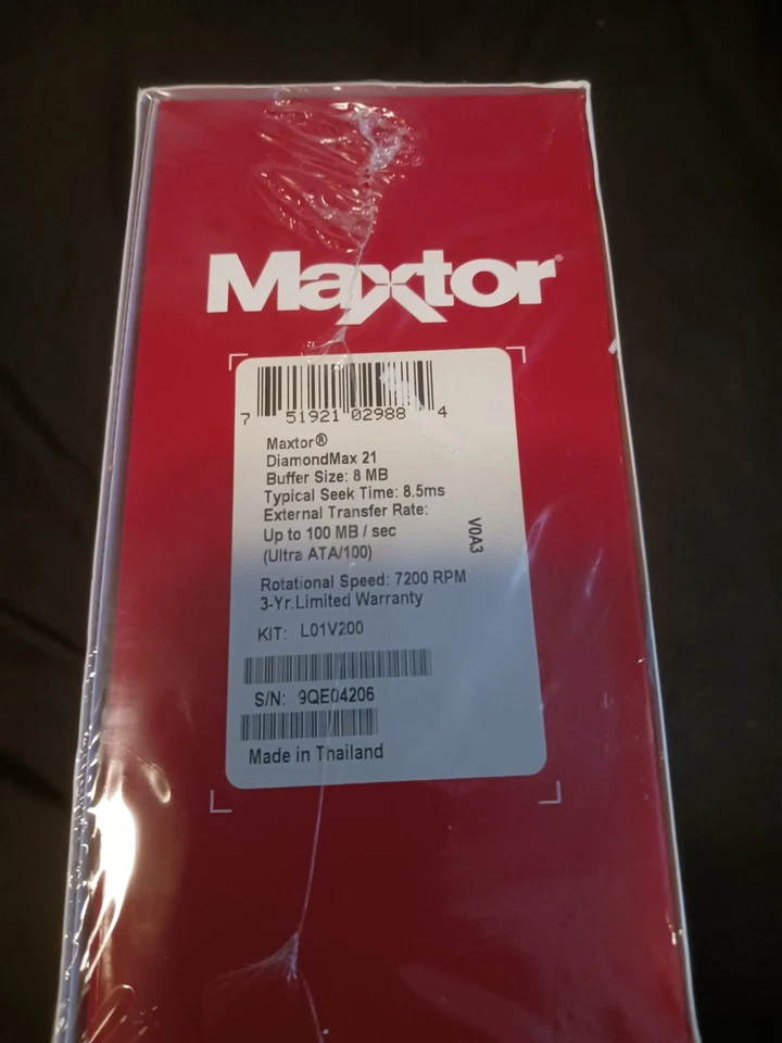 Maxtor DiamondMax 21 200GB 3.5" PATA 7200RPM Internal Hard Drive L01V200 UNOPEN - Image 2 of 4