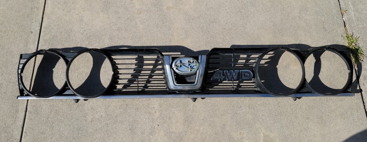 1978-1981 Subaru Brat front grill DL, 78 79 80 81 | eBay