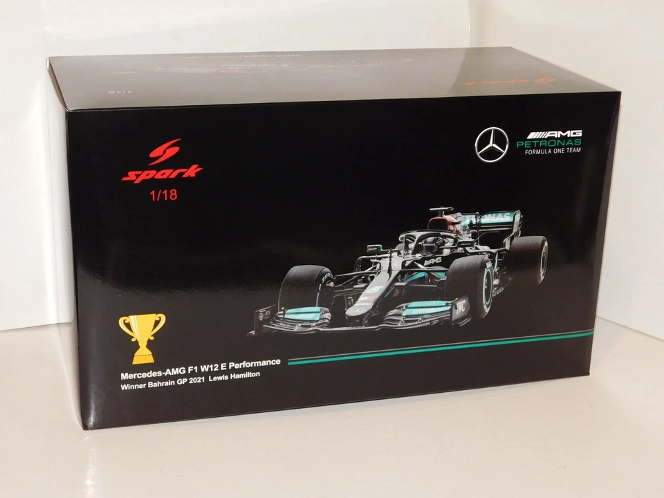 Mercedes-AMG F1 W12 E #44 Hamilton 1ST BAHRAIN GP '21 HAMILTON SPARK 18S576 1:18 - Image 4 of 4