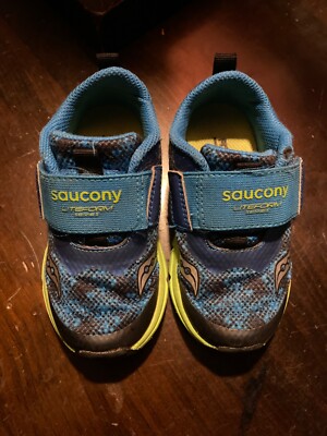 Saucony S-Baby Liteform series SL650880 Boys 8.5XW Worn area left shoe see pic