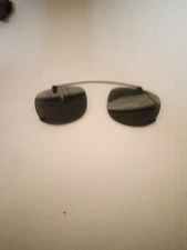 Vintage Eddie Bauer Sand Gold Metal Oval Clips-On Sunglasses Frames 