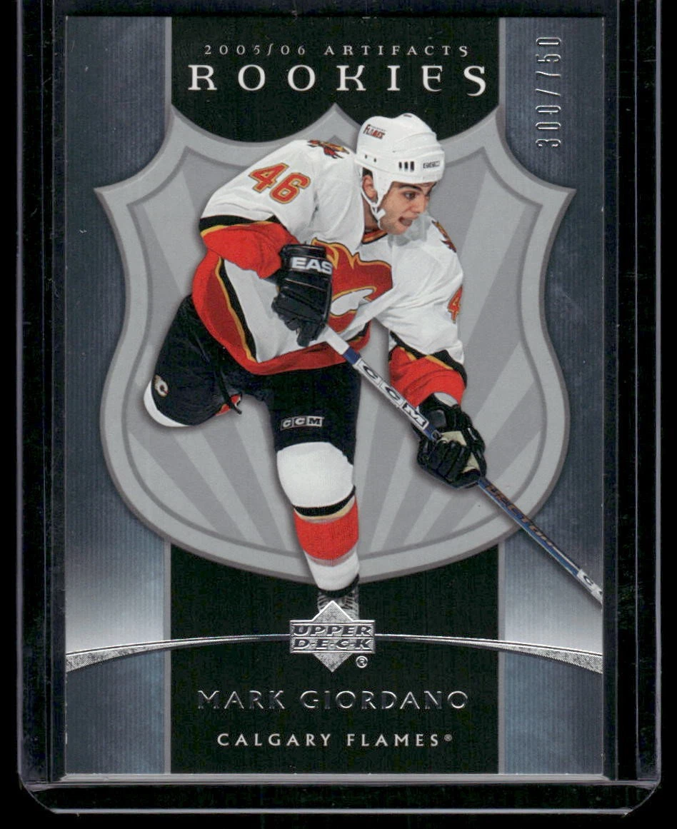 Mark Giordano trading card