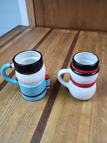 sleigh bell bistro mug and a bat isladd mug - Picture 4 of 6