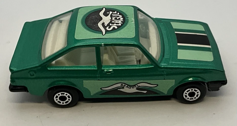 1977 Matchbox Lesney 900/Two Packs Ford Escort & Glider Transporter TP-7 - Image 2 of 4