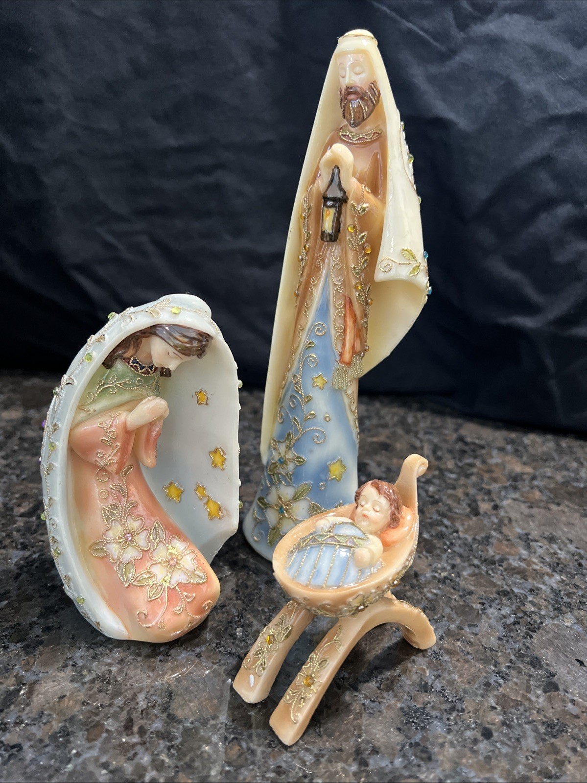 Stunning Roman Inc  Contemporary Nativity Figurines Mary, Baby Jesus & Joseph 8”