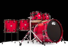 DW Collector's 6pc Maple SSC Kit - Candy Apple Red w/Black Nickel HW