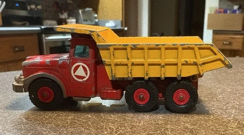 Vintage Lesney Matchbox King Size Scammell Tipper Truck Dump Truck K10/19