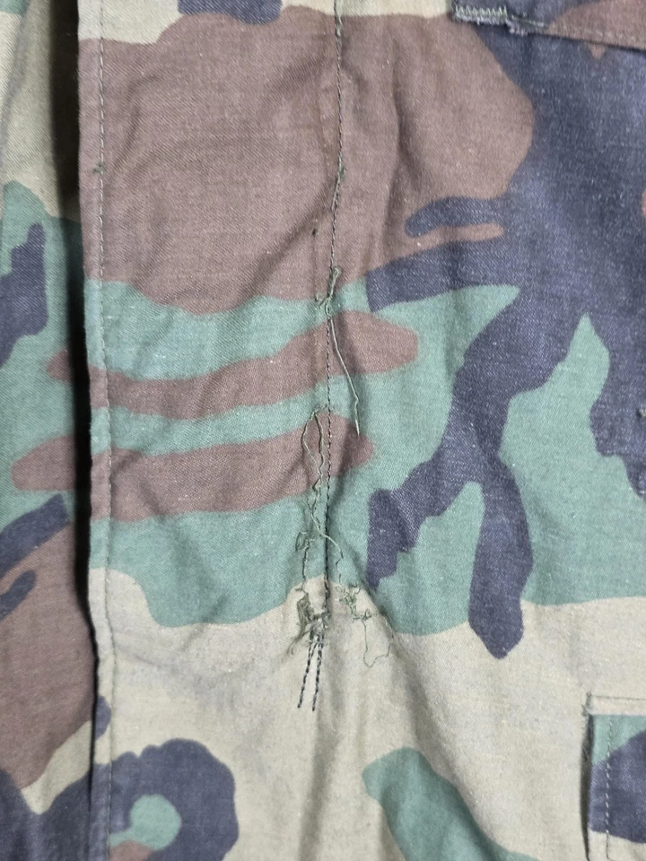 Chaqueta de Campo M-65 De Colección Para Hombre Pequeña Larga Bosque Camuflada USGI Cavalier Años 80 Foto 3 de 4