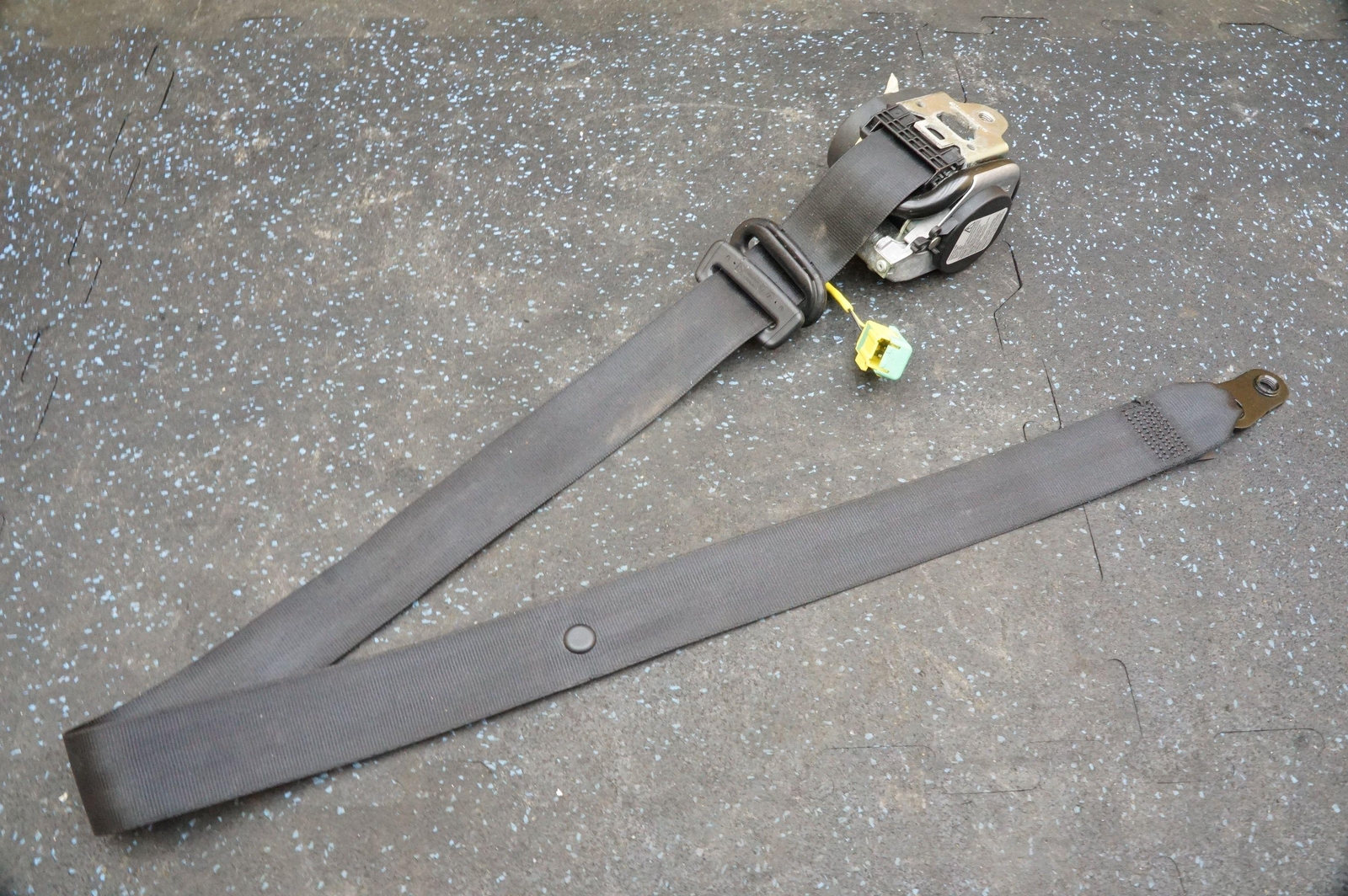 Front Left Seat Belt Retractor 3W5857705 Bentley Continental Flying Spur 2007-12