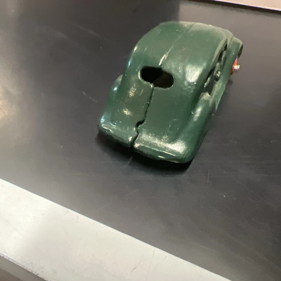 Arcade Airflow 新轮胎 3-4 英寸翻新 2000 年 Eccles 出品 漂亮 绿色 — 第 4/4 张图片