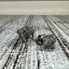 1993 Hudson Pewter Pair Male & Female Bison Buffalo #7299 #7300 Noahs Ark Series