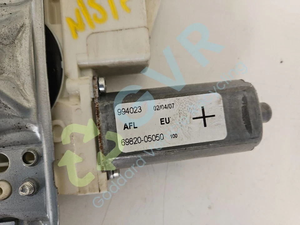 TOYOTA Avensis D-4d Window Regulator Mech Front Left Side Passenger 69820-05050 - Image 4 of 4