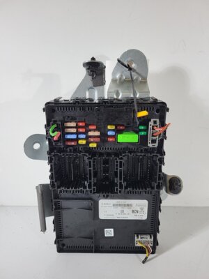 Ford Fiesta Mk8 Titanium 2017-2023 Body Control Module HU5T-15604-BCN O30