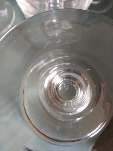 Box set of 6 Steuben Glasses 7725 - Wine Glass 4 7/8" H With ORIGINAL BAGS - Picture 6 of 6