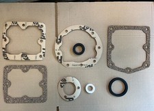 FORDSON E27N MAJOR SMITHS HYDRAULIC UNIT GASKET AND SEAL KIT