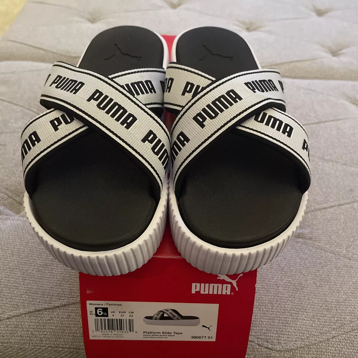 Puma slides store size 8.5