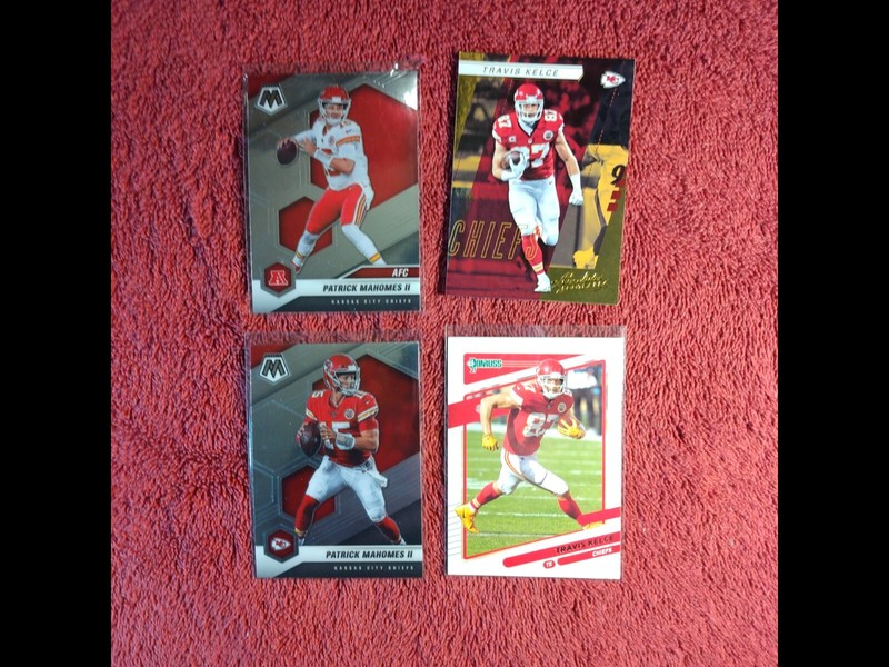 Patrick Mahomes  & Kelce x 2 cards each . Chiefs  8 card lot . 2017 ,2021