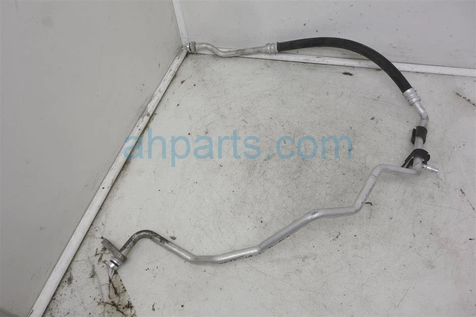 Mangueira de sucção 2008-2013 Nissan Rogue A/C 92480-Jy21a - Imagem 2 de 4