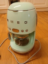 SMEG 50'S RETRO DRIP FILTER COFFEE MACHINE IN PASTEL GREEN DCF02PGUK