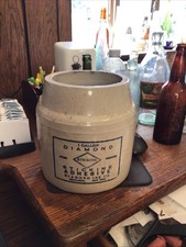 7.25&rdquo; DIAMOND INK POTTERY CROCK MILWAUKEE WIS NEW YORK 1900&rsquo;s Gallon Wi