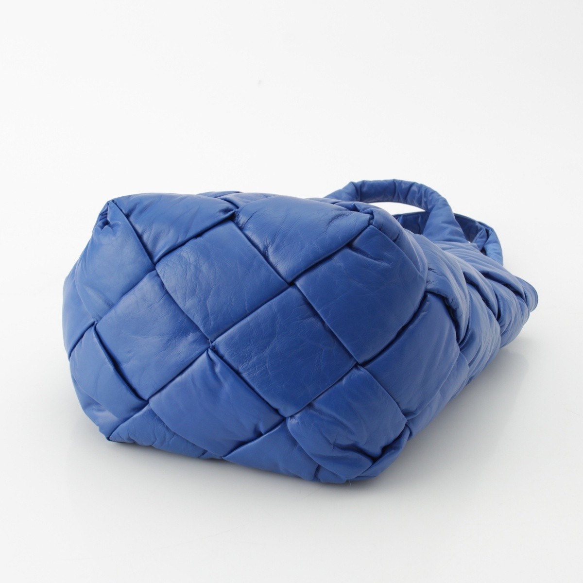 Bottega Veneta Cassette Maxi Intrecciato Leather Tote Bag Blue 36x31in Used thumbnail 5