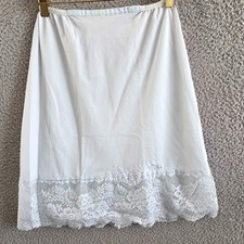 Vintage Wonder maid Lingerie Half Slip Skirt Medium Light Blue Nylon Lace Trim