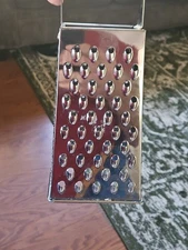 Oneida Box Grater Stainless 4 Sided Hand Held Silver w/Black Handle 