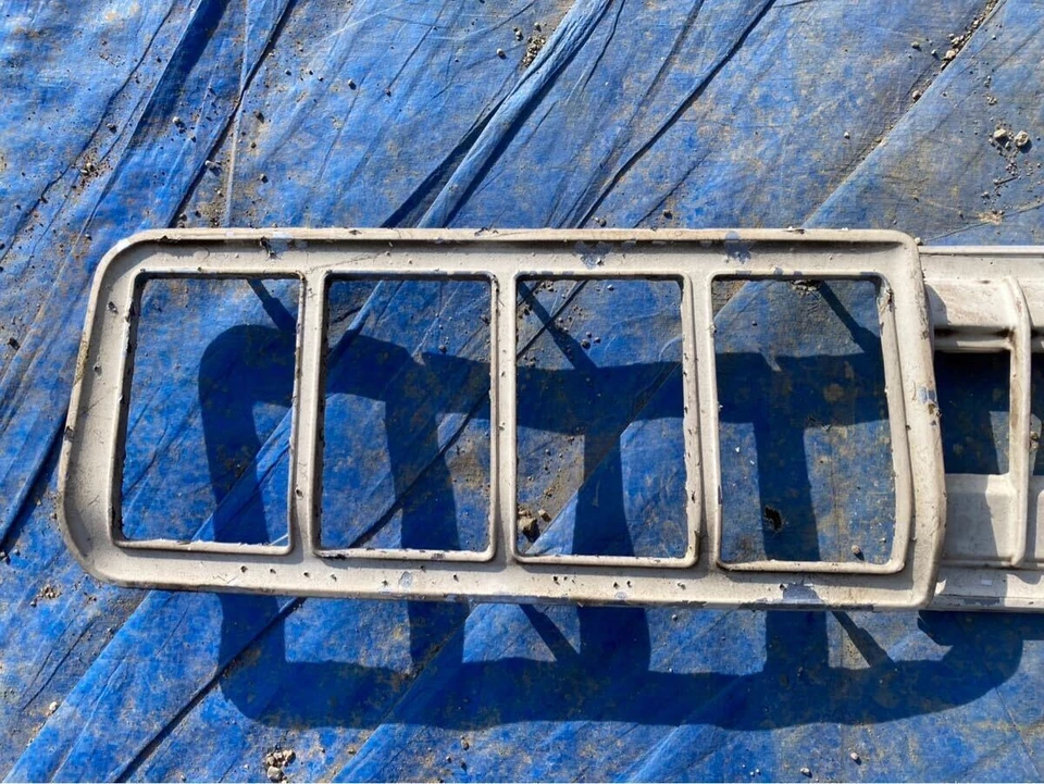 1971 1972 1973 DODGE COLT A53H HT JDM MOLDURAS DE LANTERNA TRASEIRA MITSUBISHI COLT GALANT - Imagem 2 de 4