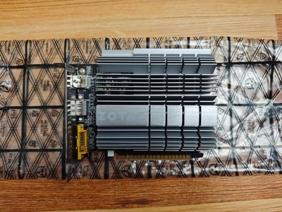 Zotac NVIDIA GeForce GT430 Zone Edition 1GB 128 Bit DDR3 Karte Grafikkarte