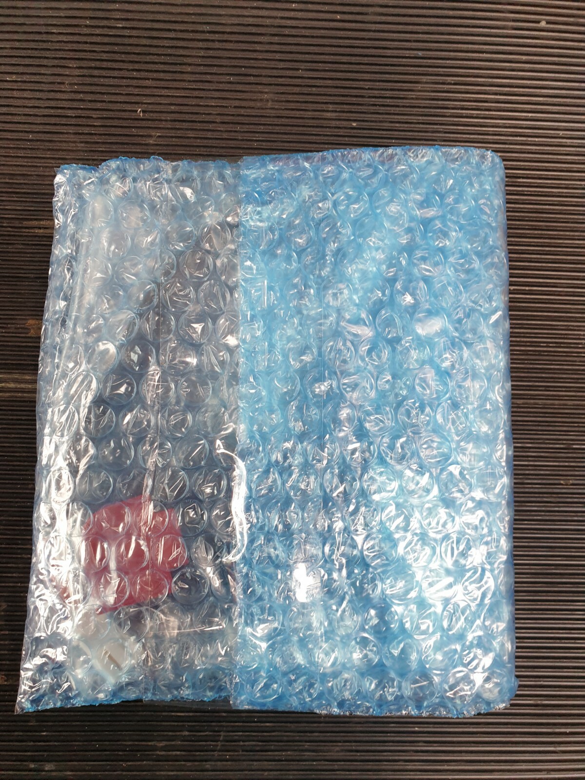 OMRON D4GS-N2R SAFETY DOOR SWITCH (r3s13.1b2))